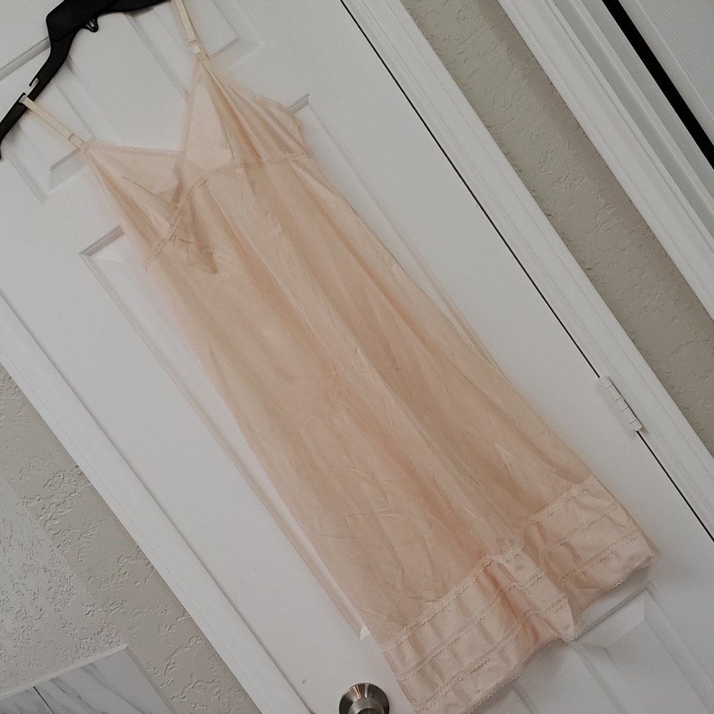 Vintage slip 32 tall